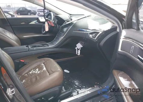 2016 Lincoln Mkz из США, поврежденный, VIN 3LN6L2G98GR620649